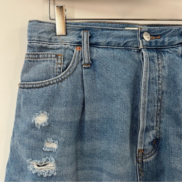 We The Free 28 Cut off Cotton Denim 0201 Button Fly Frayed Jean Shorts people - Picture 3 of 10